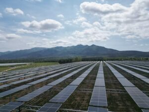 champs d'agrovoltaisme